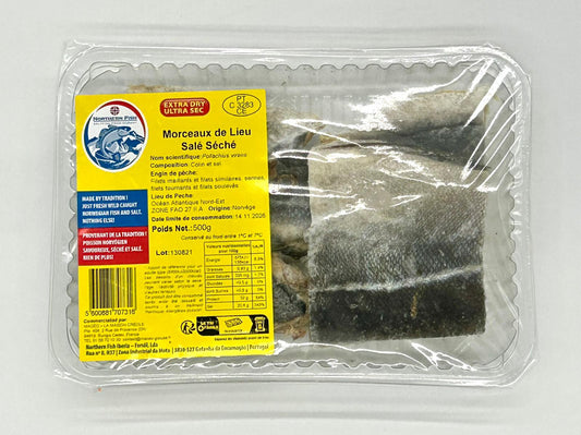 Morceaux de Lieu noir salé et séché